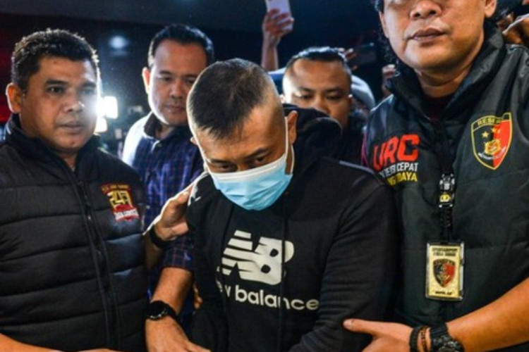 Polda Jabar Tegaskan Taufik Hidayat Ditangkap Bukan Menyerahkan Diri, Polisi: 'Dia di Rumah Kerabat'