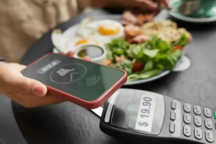 Tak Hanya Martketplace, Ditjen Pajak Awasi Transaksi Restoran di Aplikasi Pesan Makanan