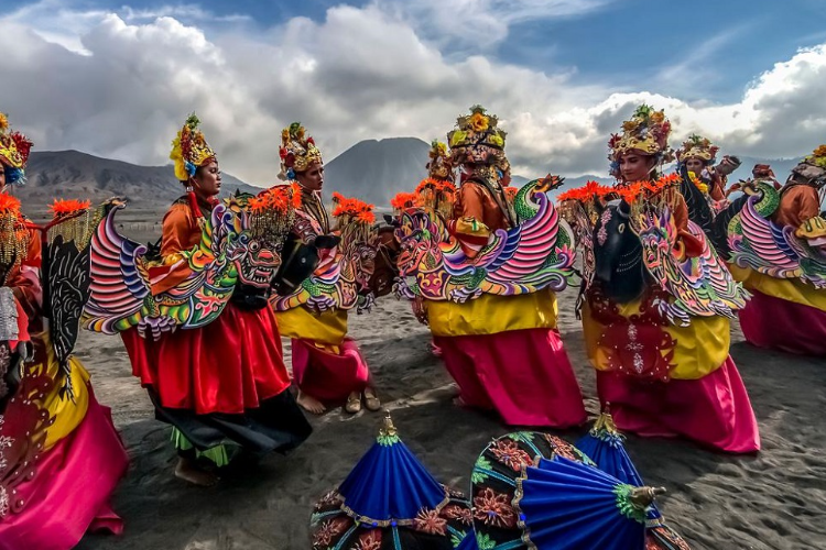 Gunung Bromo Tutup Total Mulai 30 Mei 2026 Untuk Hormati Upacara Yadya Kasada