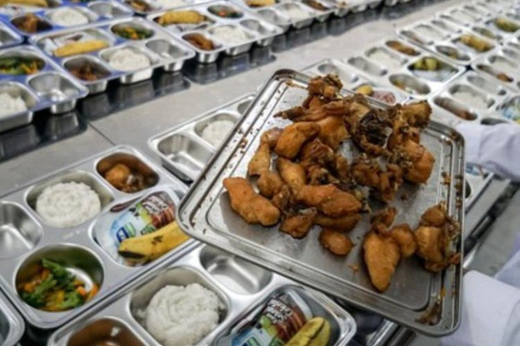 Heboh! Ditemukan 100 Dapur MBG Fiktif di Cilacap, Lokasi Tersebar di Hutan Hingga Pemakaman
