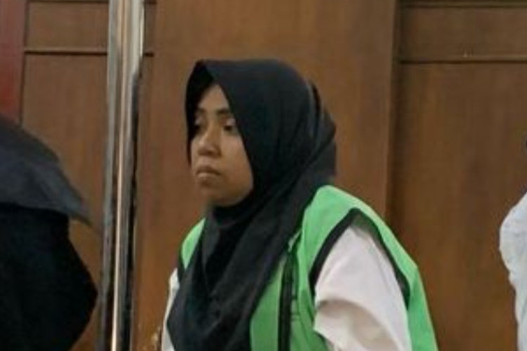 Sosok Murnita, Wanita Asal Surabaya Nekat Sewa Ekskavator Demi Hancurkan Rumah Dinas Bea Cukai, Proses Hukum di Depan Mata