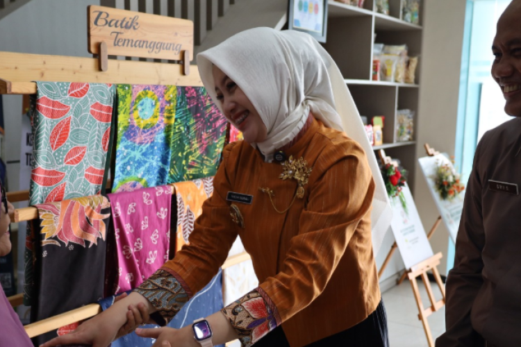 Nadia Muna Anak Siapa? Wakil Bupati Temanggung yang Merupakan Putri dari KH Muhammad Maftuch
