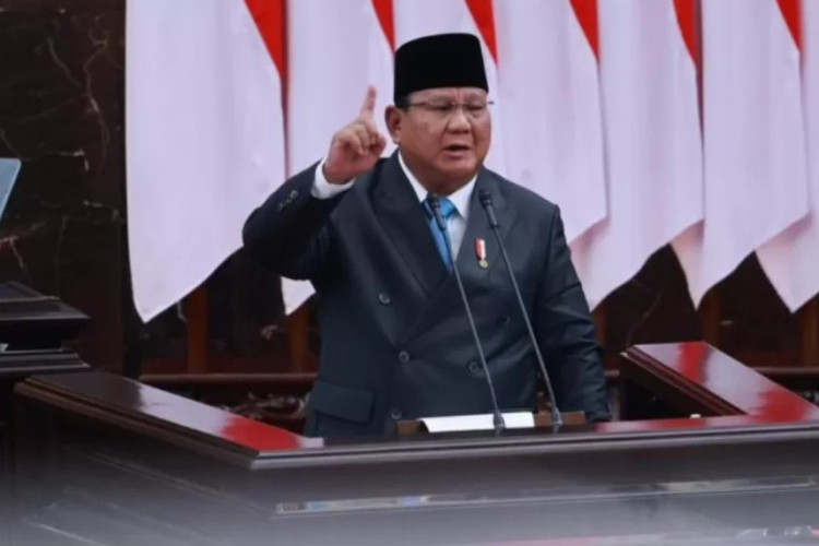 Presiden Prabowo Salah Sebut Gaji Guru Naik 300%, Heboh! Auto Koreksi Ternyata Gaji Hakim