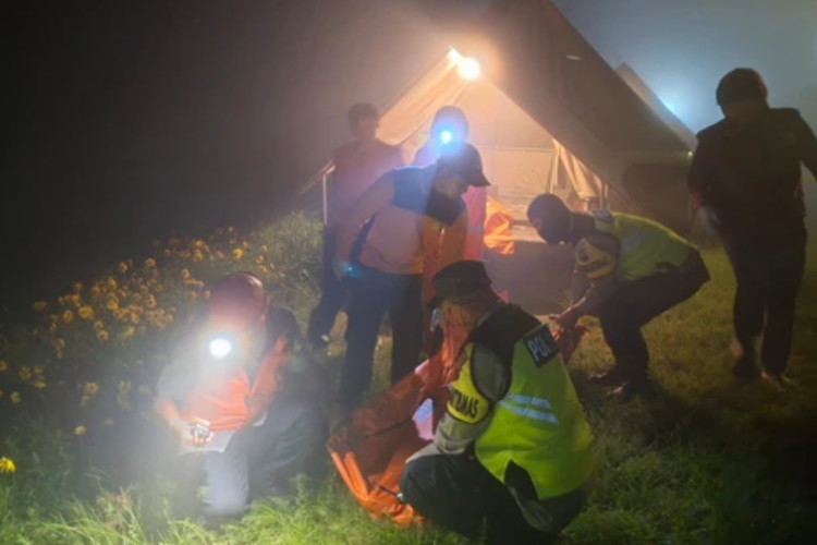 Satu Keluarga Ditemukan Tewas di Wisata Glamping Posong Temanggung, Diduga Karena Keracunan Makanan