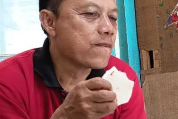 Kisah Unik Ali Imron Warga Jombang, Manusia Kelapa yang Tak Bisa Makan Tanpa Daging Kelapa Tua! Ini Awal Mulanya