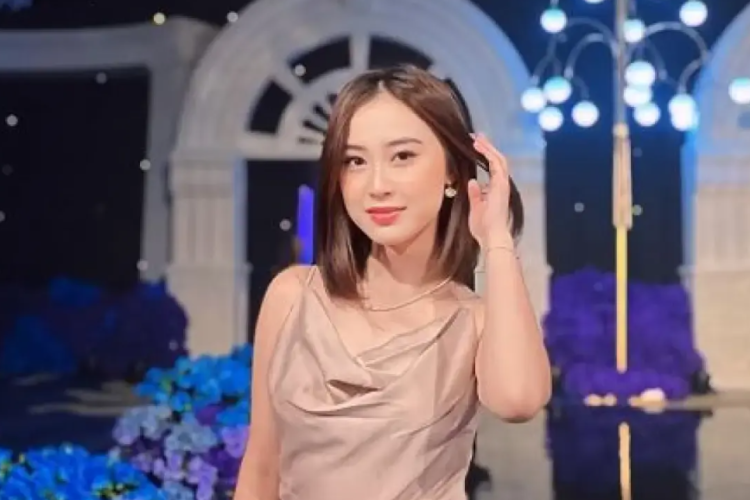 Profil dan Biodata Michelle Christo, Eks Member JKT48 yang Baru Saja Dilamar Yuka Theo di Tenda Warung Pecel Lele