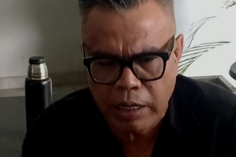 Abdel Achrian Janji Jaga Keluarga Temon Usai Sahabatnya Itu Tutup Usia, Akui Tak Hadir di Pemakaman Karena Sedang di Amerika