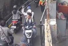 BRUTAL! Video Viral Pembacokan oleh Pelajar Terekam Jelas di CCTV Jakarta Barat, Polisi: 'Pelaku Sudah Ditangkap'